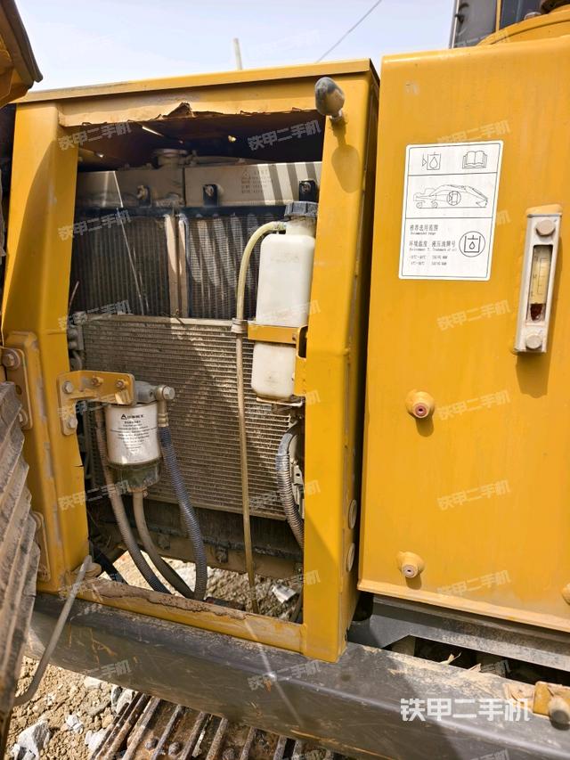 散熱器室(大件艙室) 散熱器室(大件艙室)
