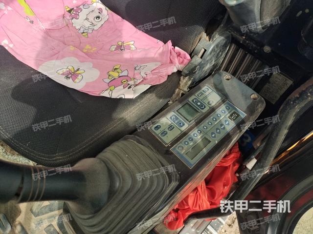 后窗玻璃角標(biāo)（駕駛室部分）