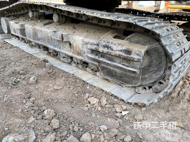 單側(cè)履帶整體（整機外觀）