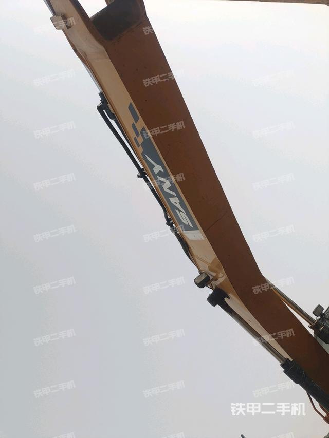 大臂根部?斜視（工作和回轉(zhuǎn)裝置）