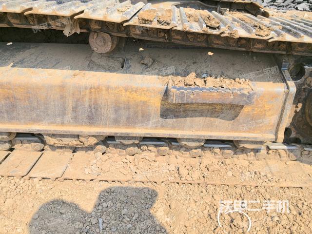 左驅(qū)動輪(行走機構(gòu)) 左驅(qū)動輪(行走機構(gòu))