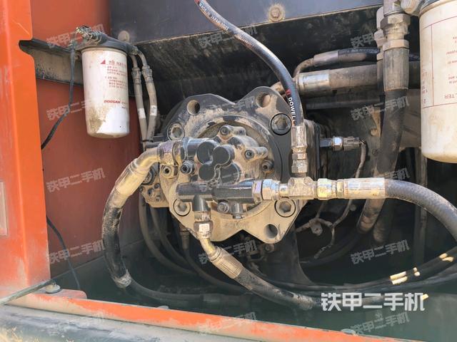 電瓶(大件艙室) 電瓶(大件艙室)