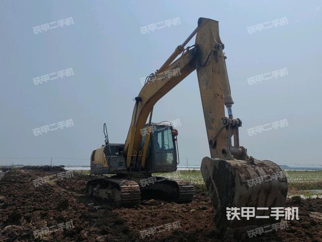 整機(jī)右后45°(整機(jī)外觀) 整機(jī)右后45°(整機(jī)外觀)