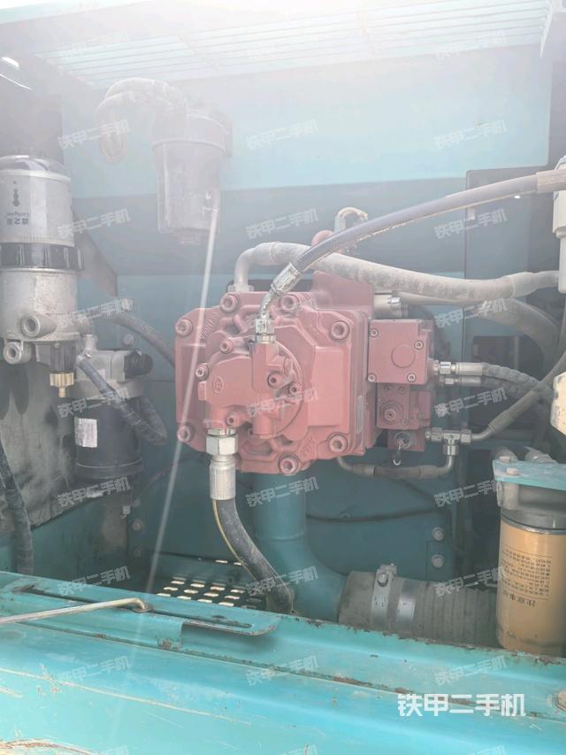 散熱器正面(大件艙室) 散熱器正面(大件艙室)