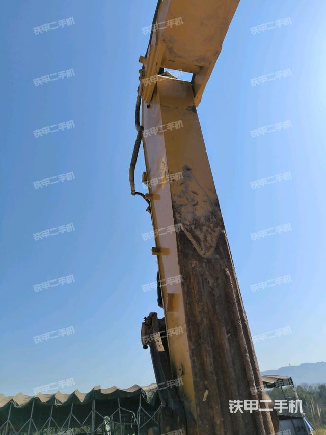 小臂整體左后（工作和回轉(zhuǎn)裝置）