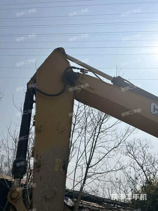 小臂整體左后（工作和回轉(zhuǎn)裝置）