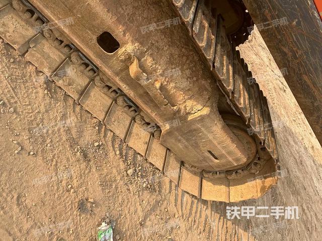 右側(cè)行走馬達(dá)蓋板(行走機(jī)構(gòu)) 右側(cè)行走馬達(dá)蓋板(行走機(jī)構(gòu))