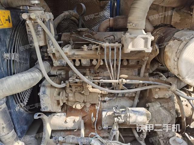 發(fā)動(dòng)機(jī)整體俯視（整機(jī)外觀）