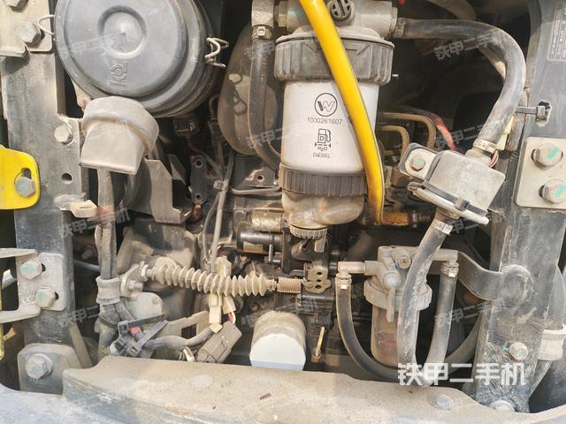 發(fā)動機室(上車部件) 發(fā)動機室(上車部件)
