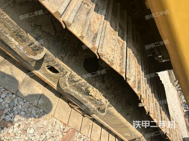 右導(dǎo)向輪（行走機(jī)構(gòu)）