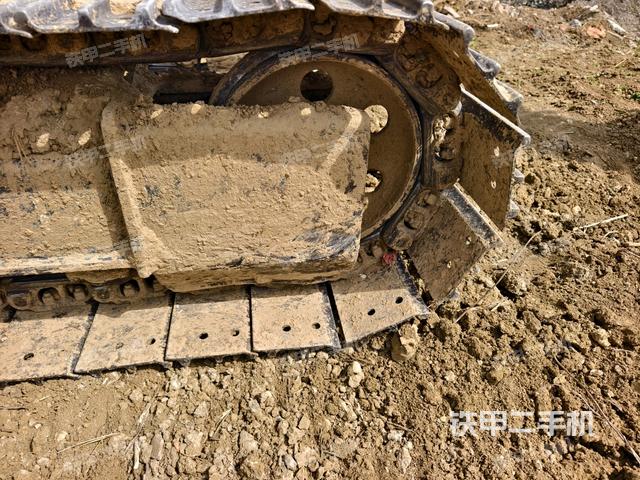 右導(dǎo)向輪（行走機(jī)構(gòu)）