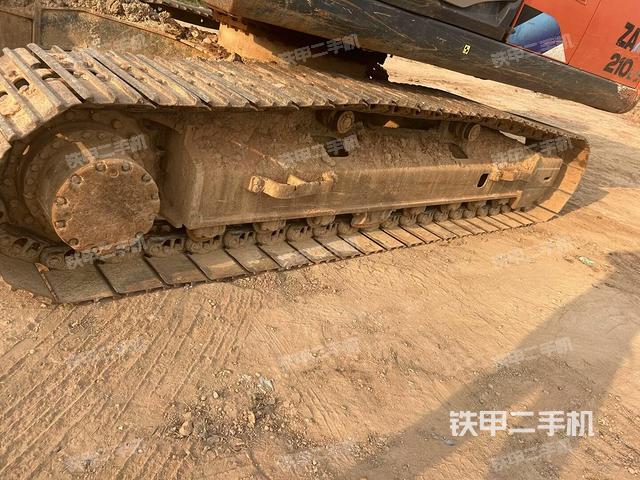 左側(cè)行走馬達(dá)蓋板(行走機(jī)構(gòu)) 左側(cè)行走馬達(dá)蓋板(行走機(jī)構(gòu))