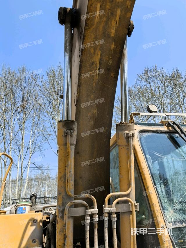 大臂油缸整體?豎拍（工作和回轉裝置）