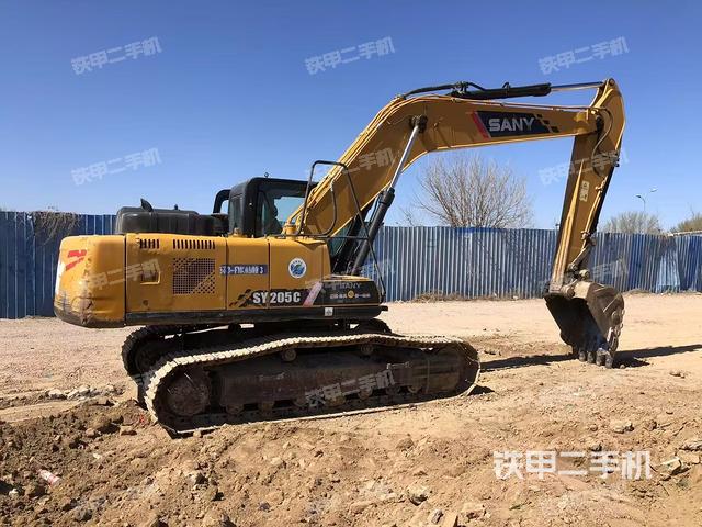 整機(jī)右后45°(整機(jī)外觀) 整機(jī)右后45°(整機(jī)外觀)