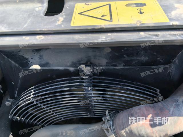 水箱+風扇特寫（上車部件）