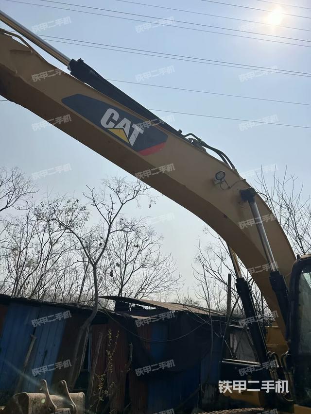 大臂整體?右側(cè)（工作和回轉(zhuǎn)裝置）