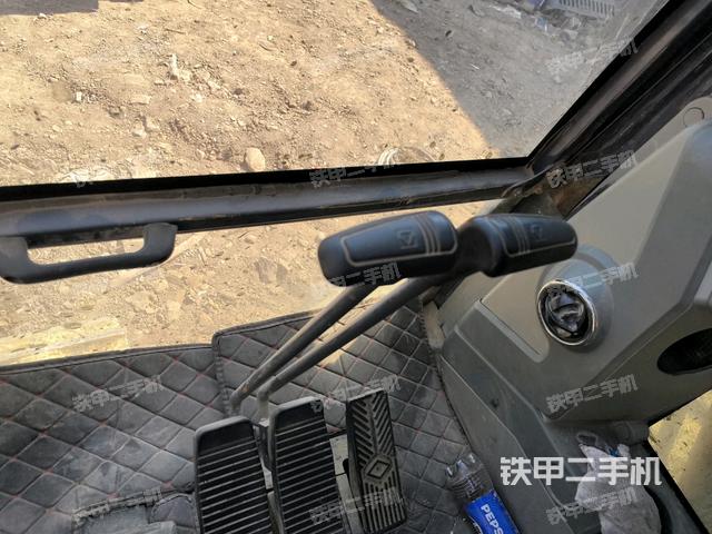 小時(shí)表(駕駛室部分) 小時(shí)表(駕駛室部分)