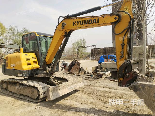 右前45(整機(jī)外觀) 右前45(整機(jī)外觀)
