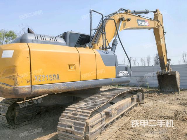 小臂整體右前(工作和回轉(zhuǎn)裝置) 小臂整體右前(工作和回轉(zhuǎn)裝置)