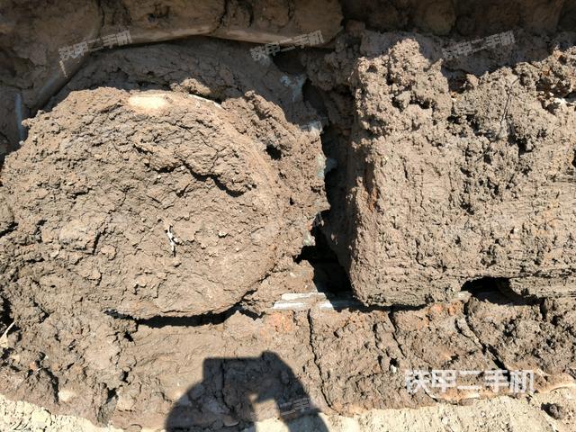 右側(cè)行走馬達(dá)蓋板（行走機(jī)構(gòu)）