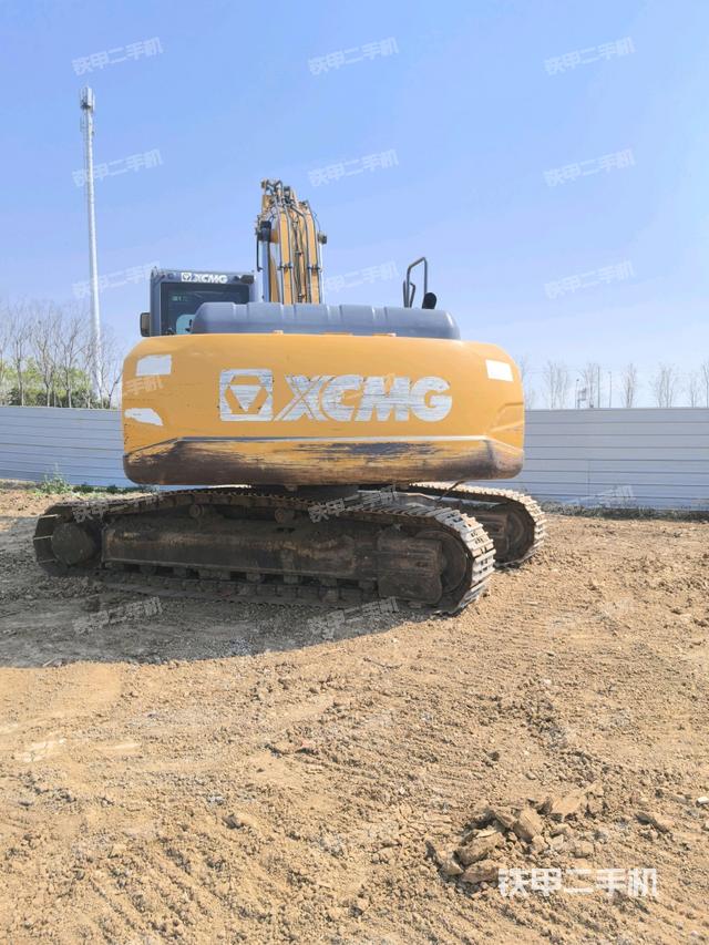 右后45(整機外觀) 右后45(整機外觀)