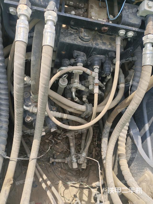 回轉(zhuǎn)馬達(dá)(上車部件) 回轉(zhuǎn)馬達(dá)(上車部件)