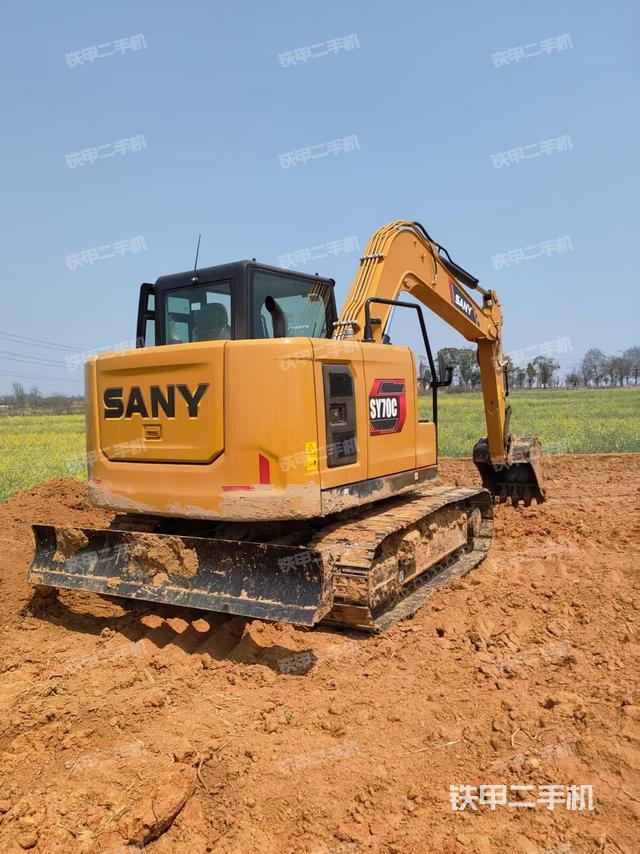 整機右后45°（整機外觀）