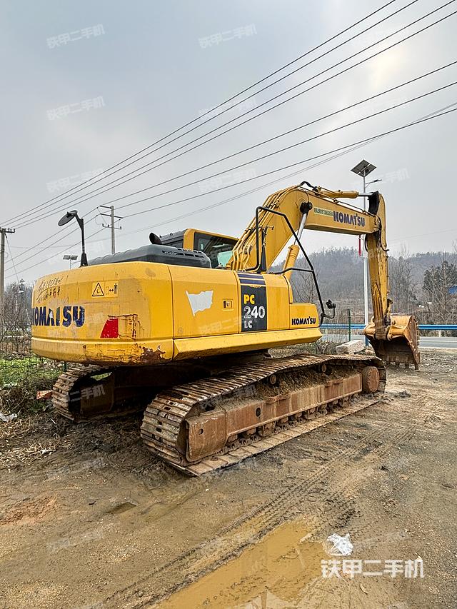 整機(jī)右后45°(整機(jī)外觀) 整機(jī)右后45°(整機(jī)外觀)