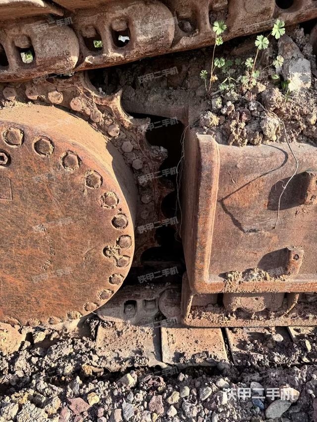 左導(dǎo)向輪(行走機(jī)構(gòu)) 左導(dǎo)向輪(行走機(jī)構(gòu))