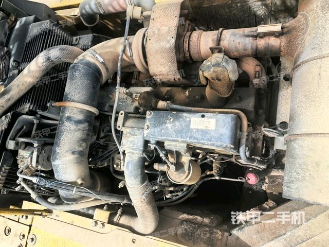 發(fā)動(dòng)機(jī)室（上車部件）