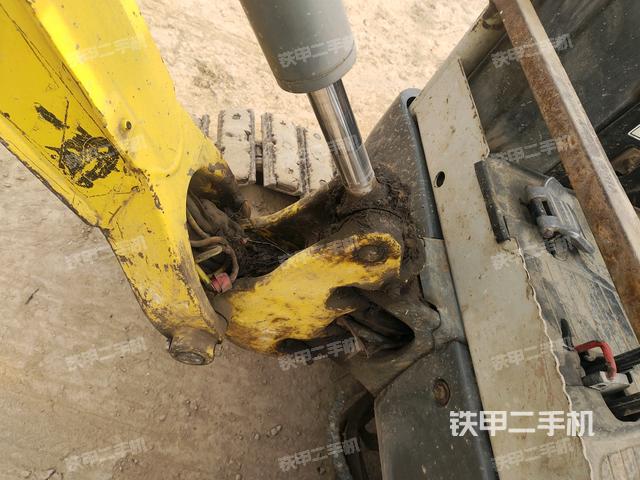 大臂根部?斜(工作和回轉(zhuǎn)裝置) 大臂根部?斜(工作和回轉(zhuǎn)裝置)