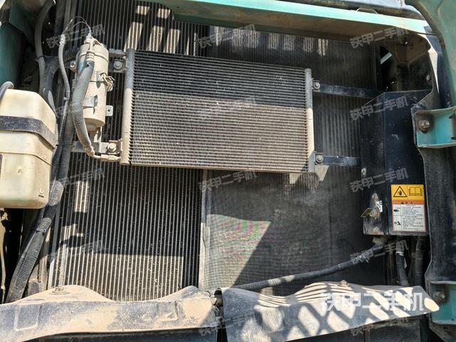 散熱器正面（大件艙室）