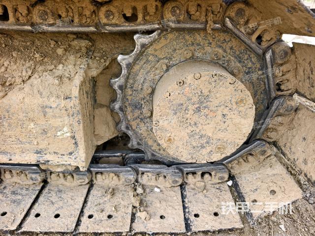 左驅(qū)動(dòng)輪（行走機(jī)構(gòu)）