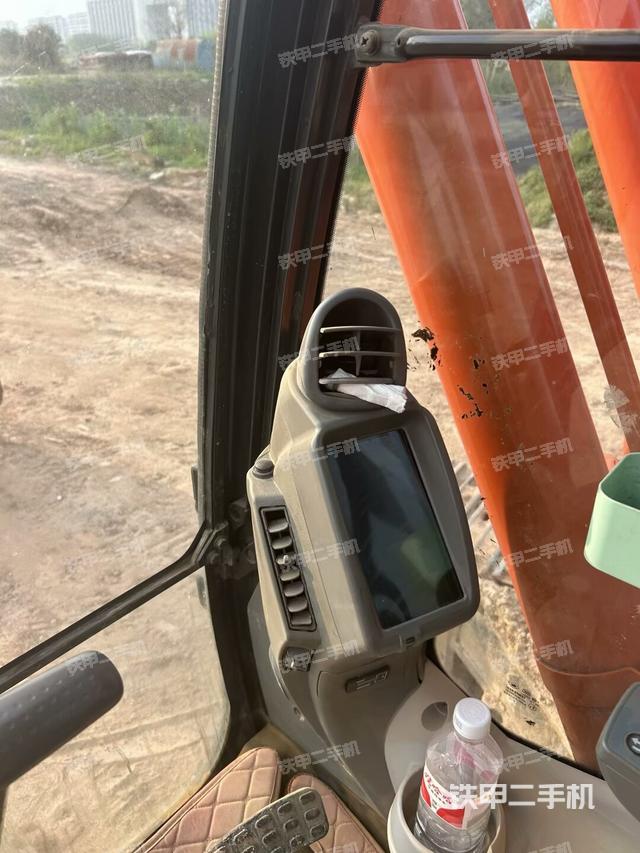 小時表(駕駛室部分) 小時表(駕駛室部分)