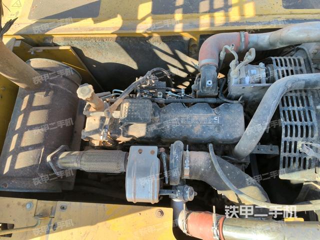 發(fā)動機(jī)室（上車部件）