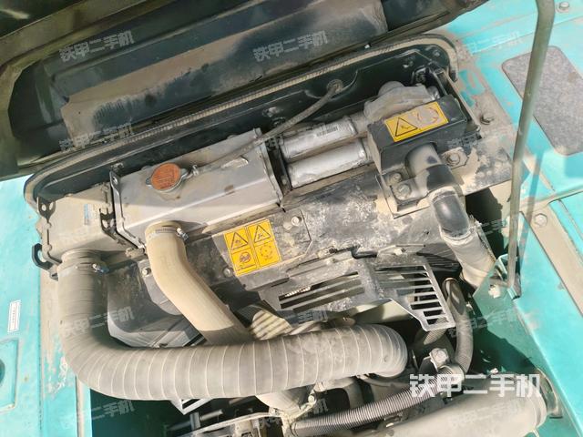 水箱+風(fēng)扇特寫(上車部件) 水箱+風(fēng)扇特寫(上車部件)