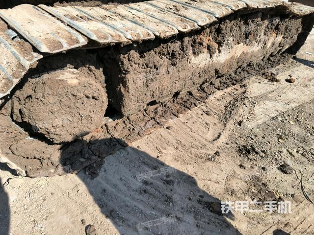 右側(cè)履帶整體（行走機(jī)構(gòu)）