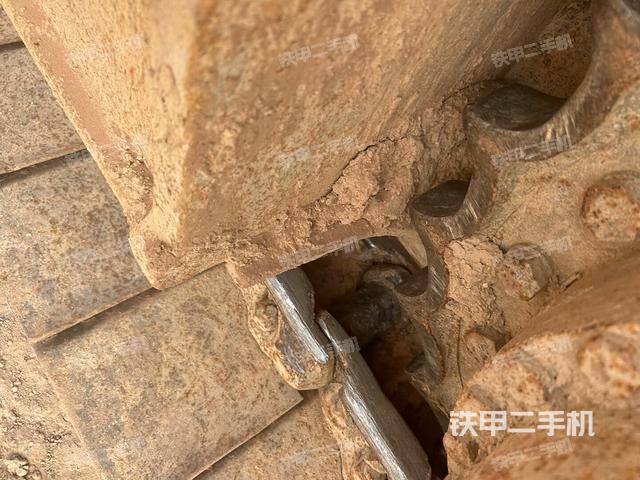 右驅(qū)動輪(行走機(jī)構(gòu)) 右驅(qū)動輪(行走機(jī)構(gòu))