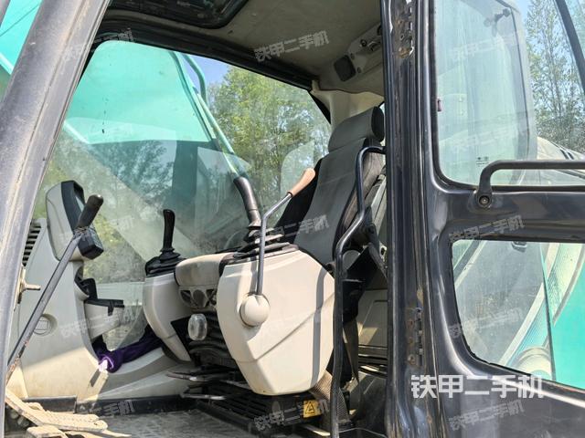 頂棚整體（駕駛室部分）