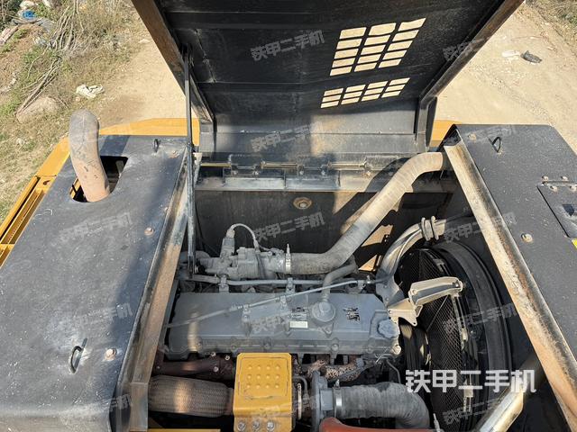 發(fā)動機(jī)整體俯視（整機(jī)外觀）