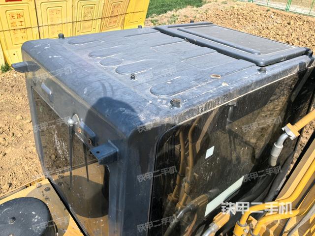 駕駛室頂部俯視（上車部件）