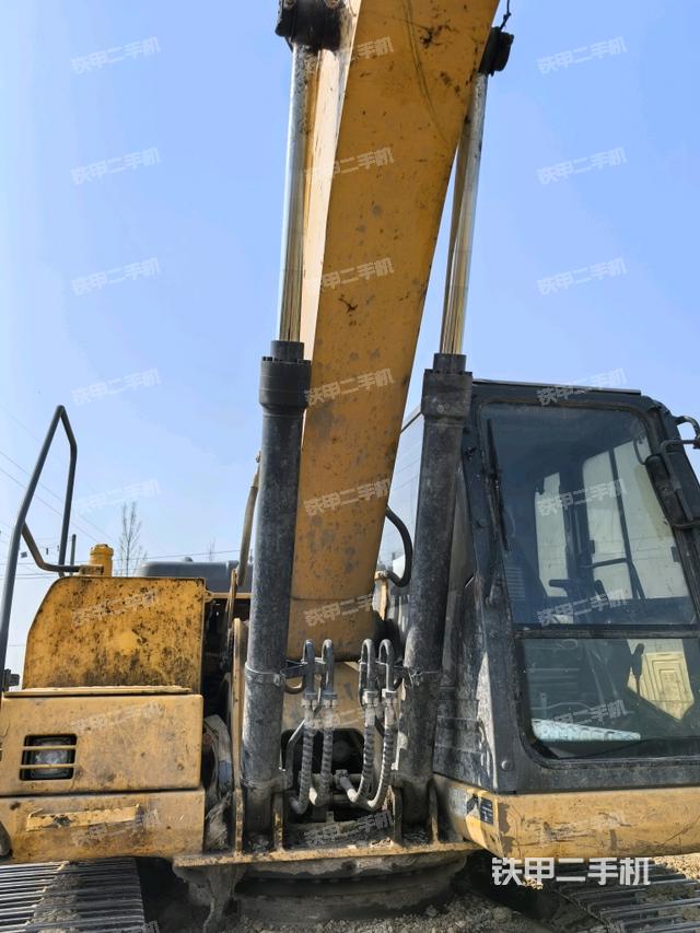 大臂油缸整體?豎拍（工作和回轉裝置）