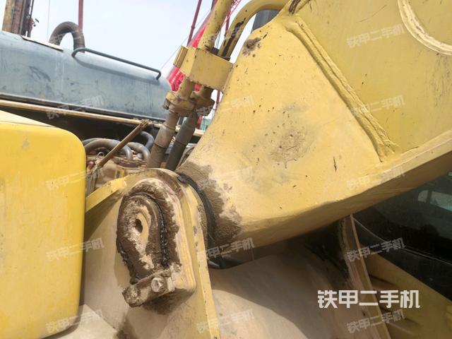 大臂根部?斜視（工作和回轉(zhuǎn)裝置）