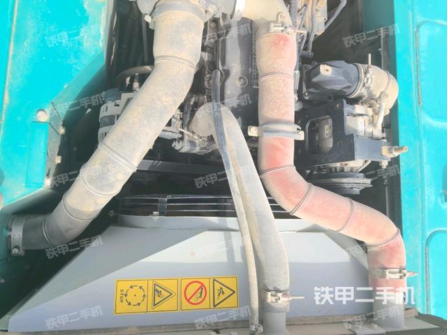 水箱+風(fēng)扇特寫(上車部件) 水箱+風(fēng)扇特寫(上車部件)