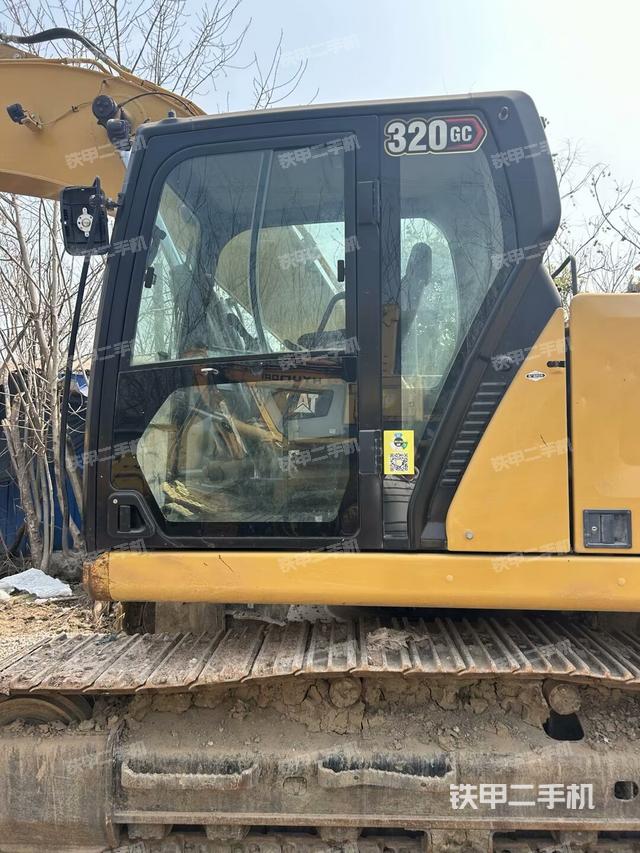 座椅后部（駕駛室部分）