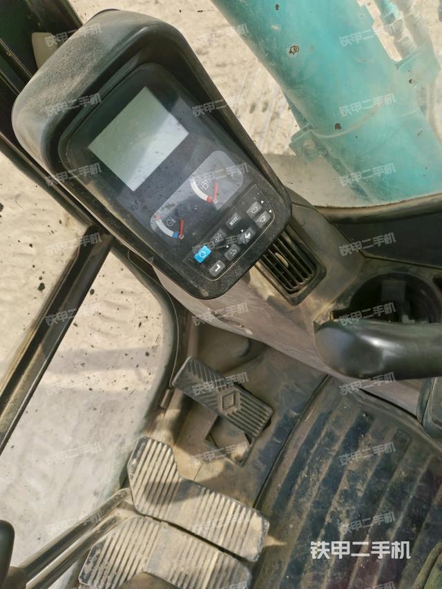 小時(shí)表(駕駛室部分) 小時(shí)表(駕駛室部分)