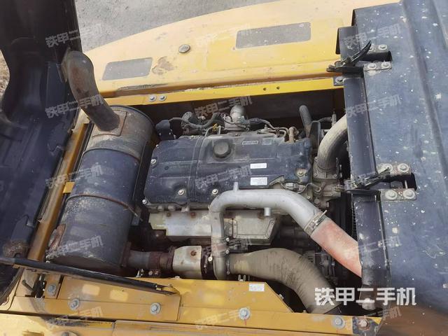 发动机整体俯视（整机外观）