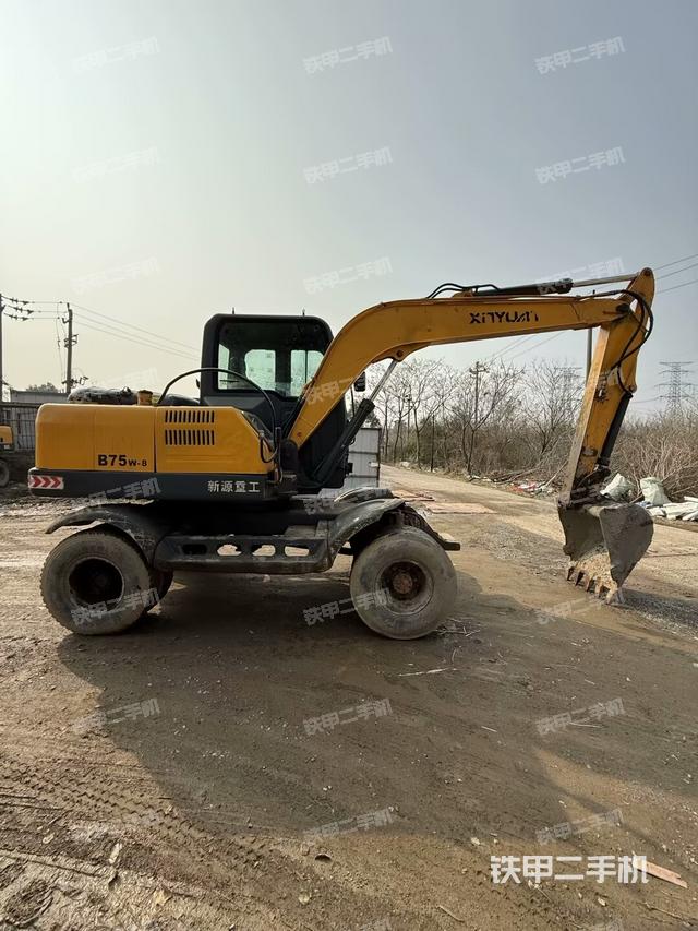 整機右后45°（整機外觀）