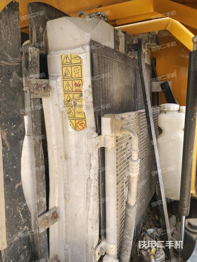 散熱器室(大件艙室) 散熱器室(大件艙室)