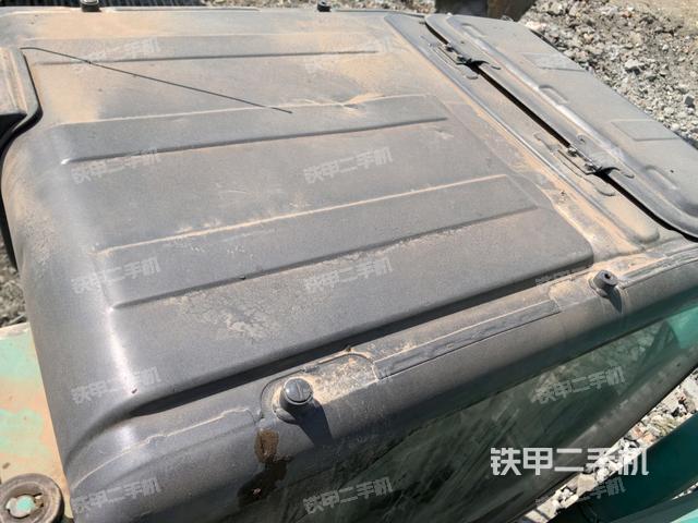 駕駛室頂部俯視（上車部件）